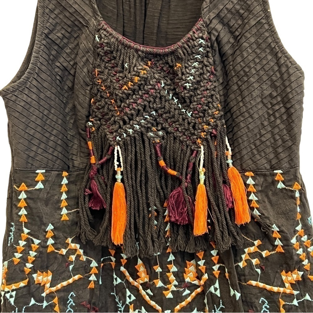 Akemi + Kin “Rigmarole” Boho Top, Size X Small - Picture 9 of 16